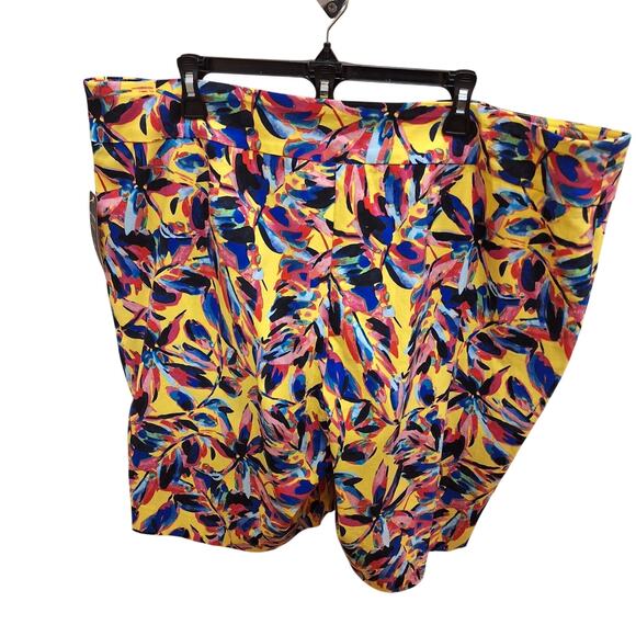 NWT Zac & Rachel Women’s 22W Bermuda Shorts – Habanero Gold Multi Tropical Print - Picture 2 of 3